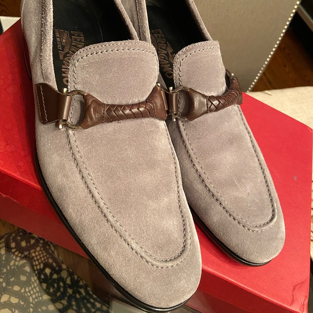 Men’s Ferragamo suede dress shoe. Like new!